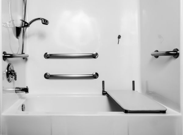 Accessible Tub Installation in Canton